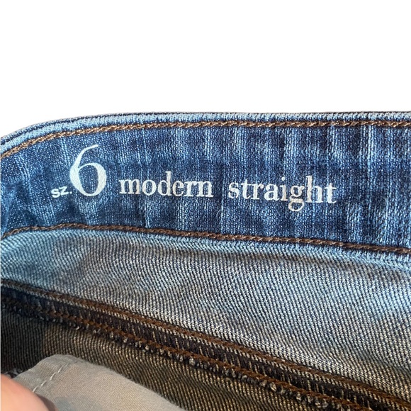 Ann Taylor Modern Straight Blue Denim Jeans - Picture 8 of 12